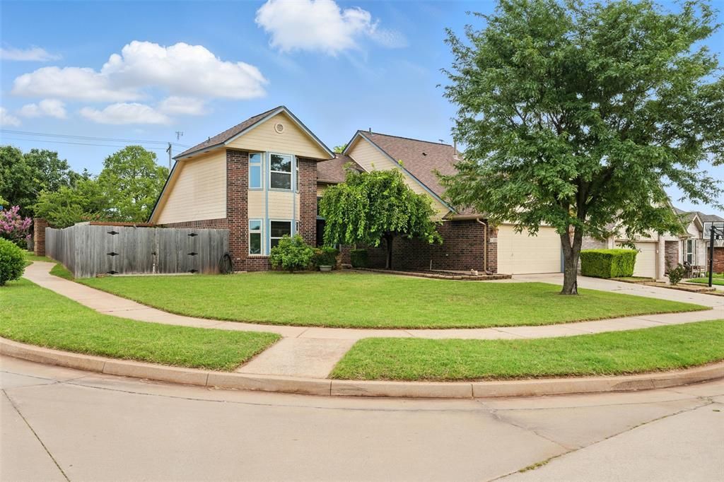 1201 NE 26th Street, Moore, OK 73160 Main Photo
