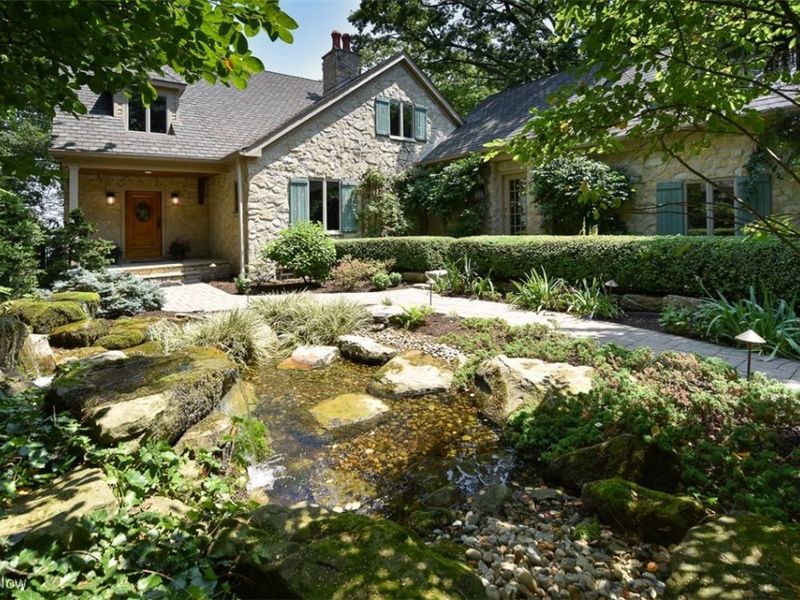 25550 Lake Road, Bay Village, OH 44140 Photo 1