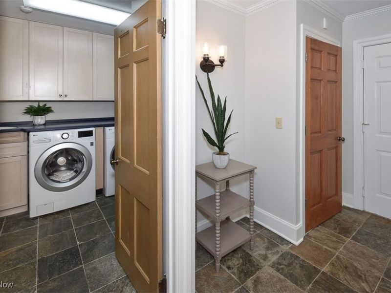 25550 Lake Road, Bay Village, OH 44140 Photo 16