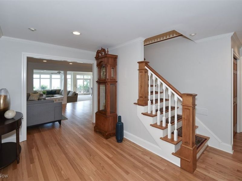 25550 Lake Road, Bay Village, OH 44140 Photo 17