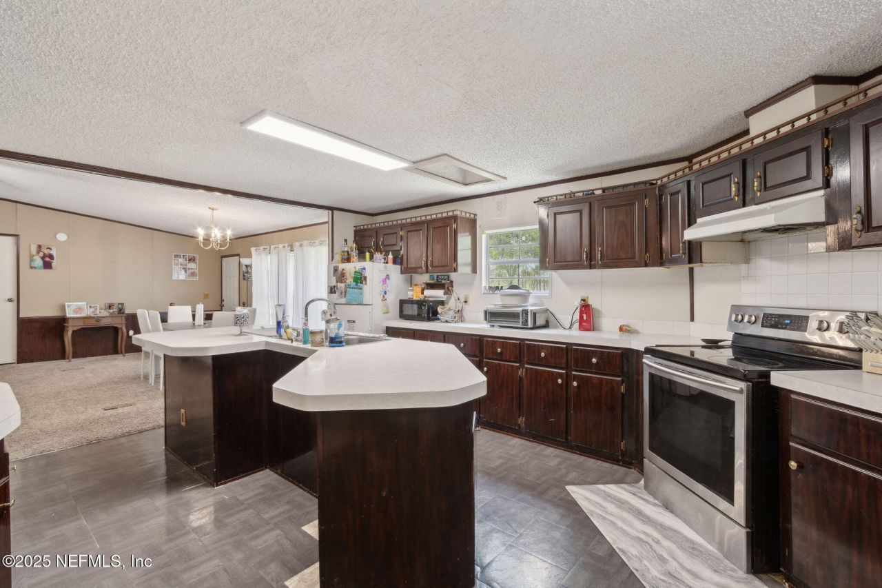 2889 Santa Fe Trail, Hilliard, FL 32046 Photo