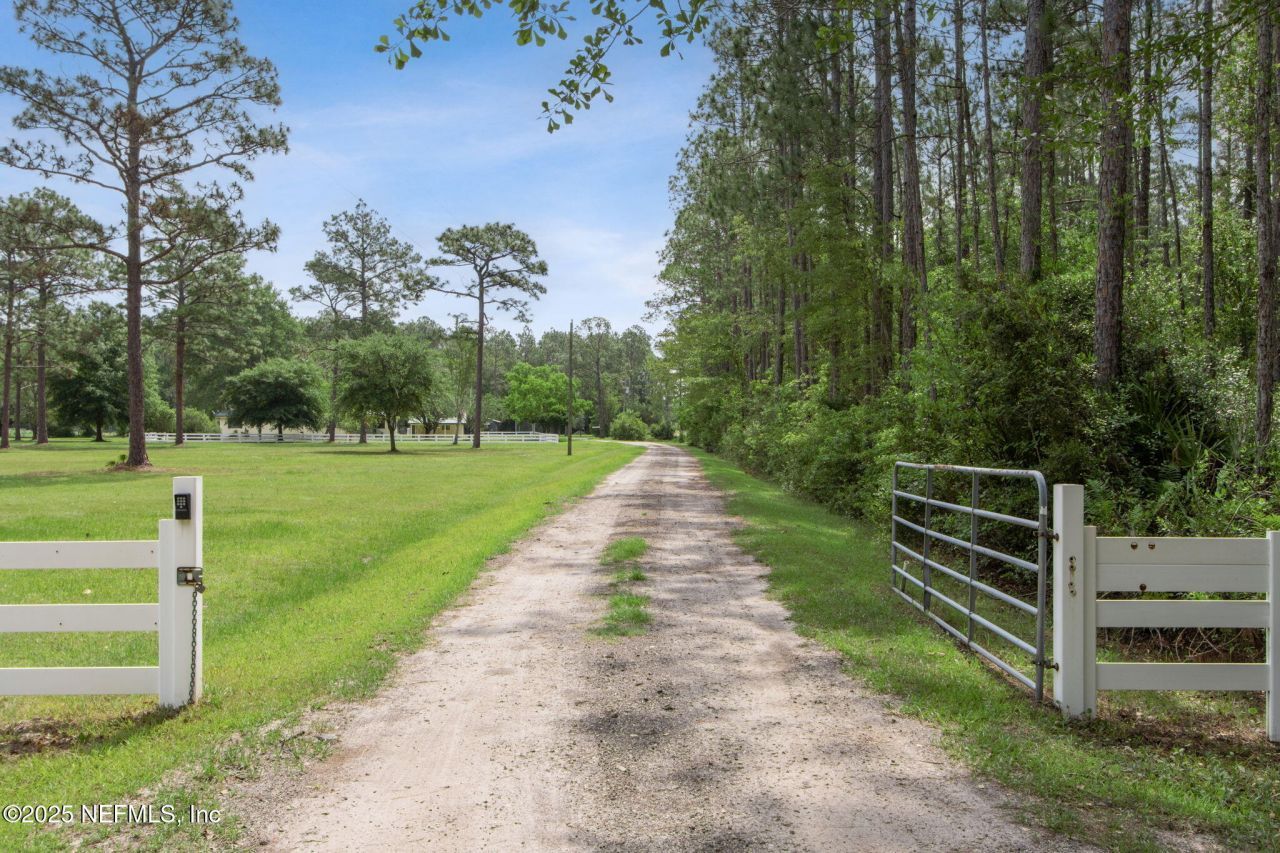 2889 Santa Fe Trail, Hilliard, FL 32046 Photo