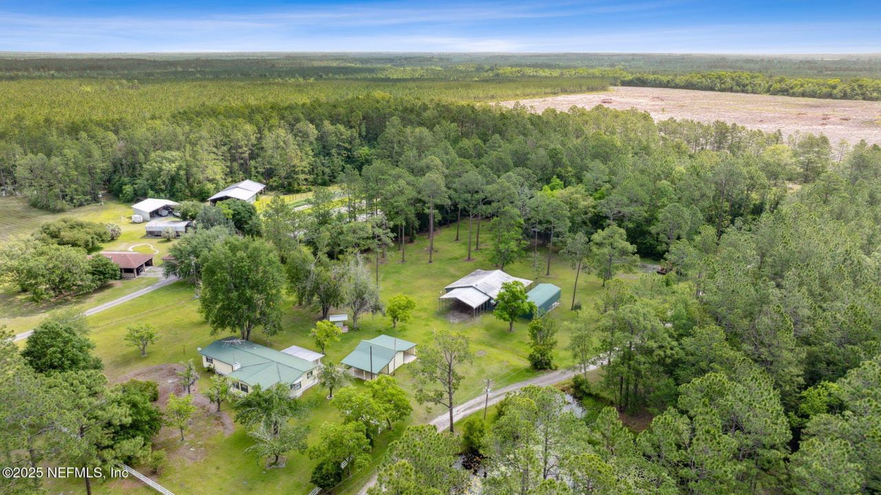 2889 Santa Fe Trail, Hilliard, FL 32046 Photo
