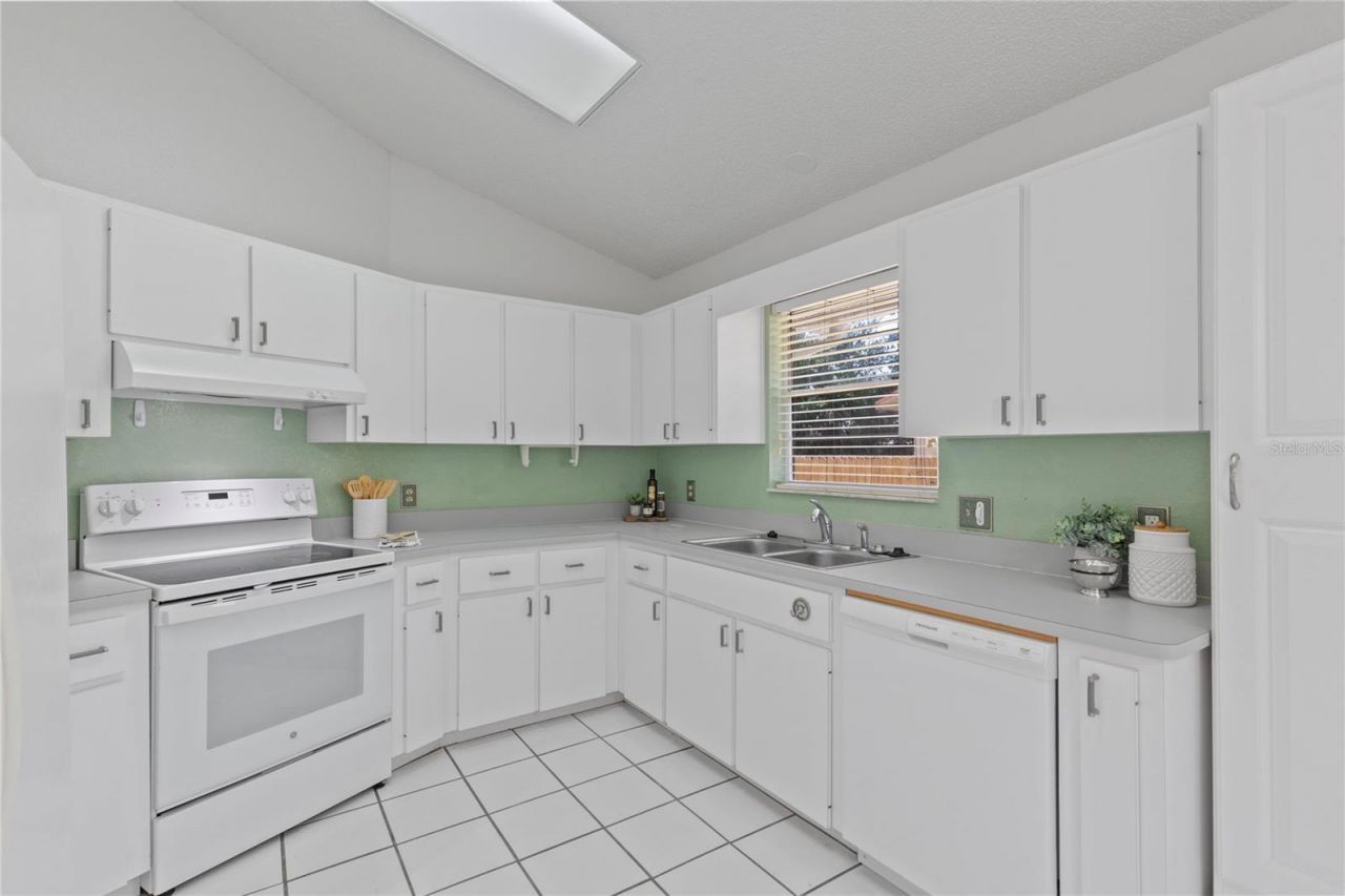 5116 Plantation Drive, Holiday, FL 34690 Photo