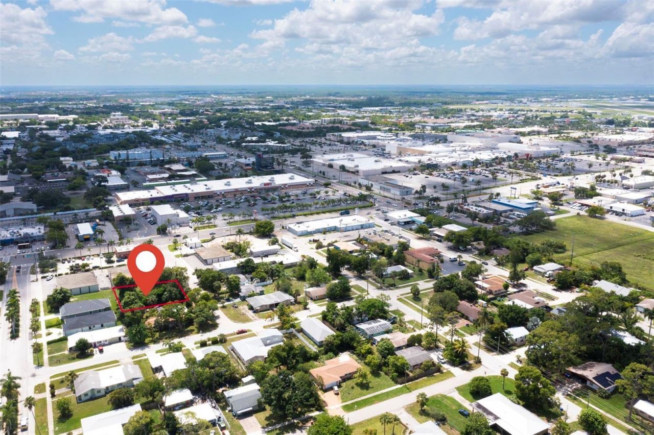 1925 Suwanee Avenue, Fort Myers, FL 33901 Photo