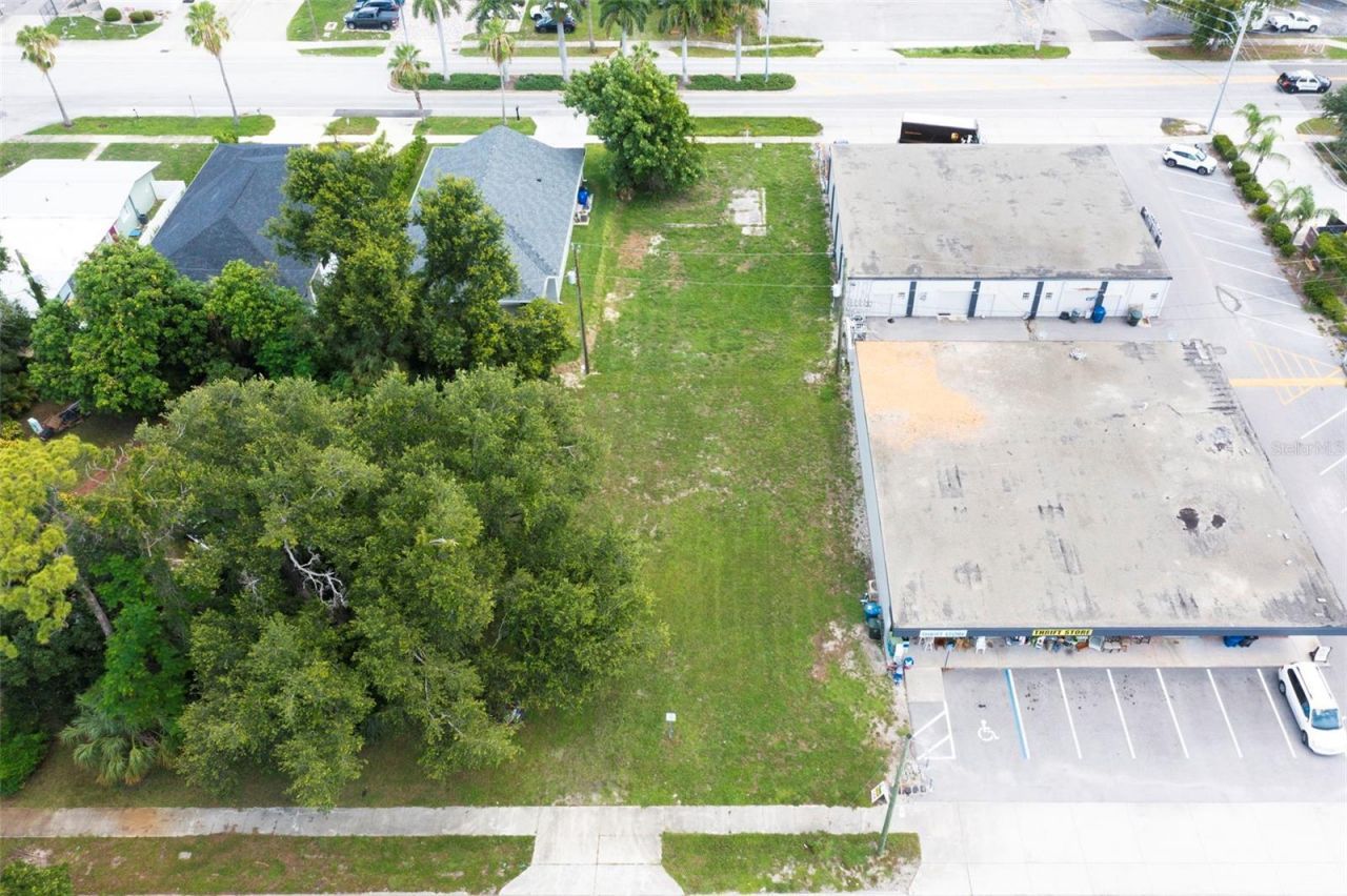 1925 Suwanee Avenue, Fort Myers, FL 33901 Photo