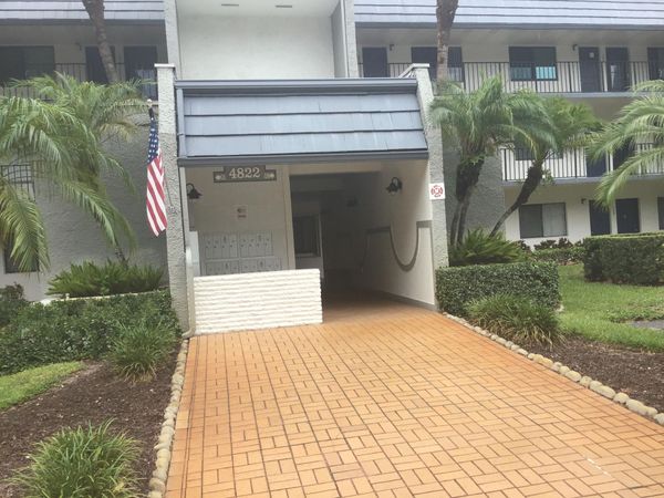 4822 Esedra Court, Unit 207, Lake Worth, FL 33467