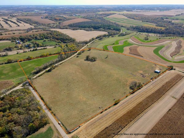 000 Holstein Prairie Road, Monticello, WI 53570