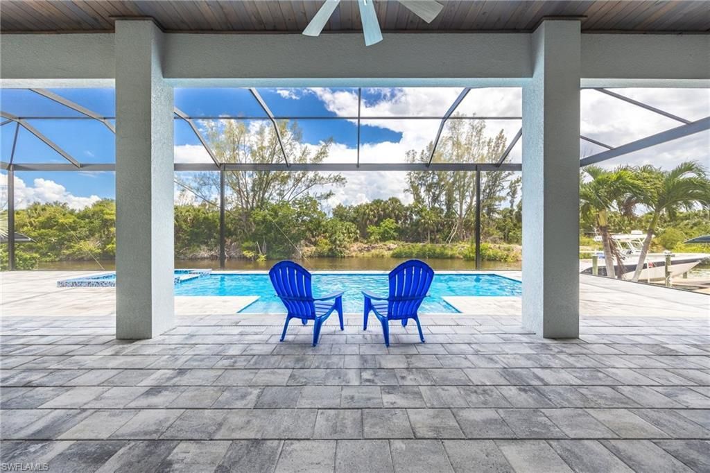 2122 Coral Point Dr, Cape Coral, FL 33990 Photo