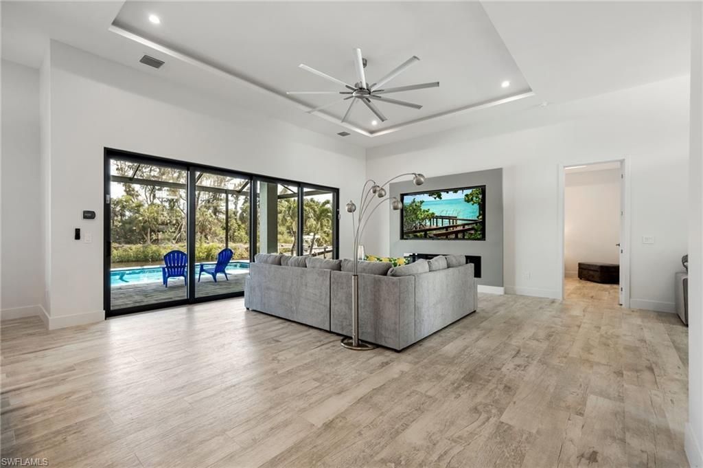 2122 Coral Point Dr, Cape Coral, FL 33990 Photo