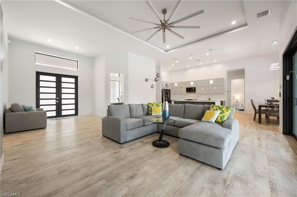 2122 Coral Point Dr, Cape Coral, FL 33990 Photo