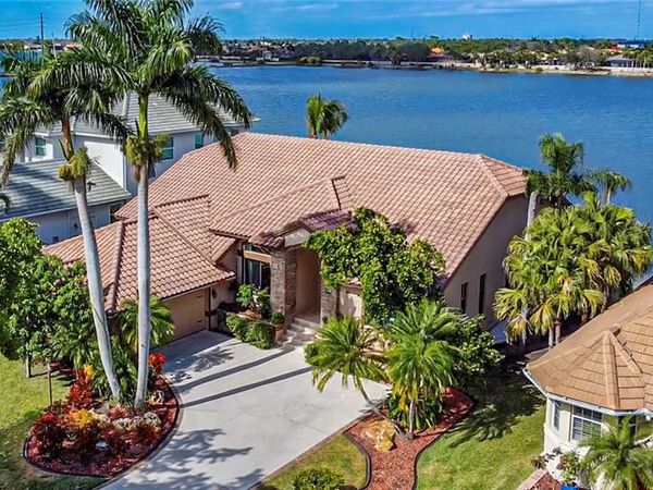 5160 Harborage DR, FORT MYERS, FL 33908