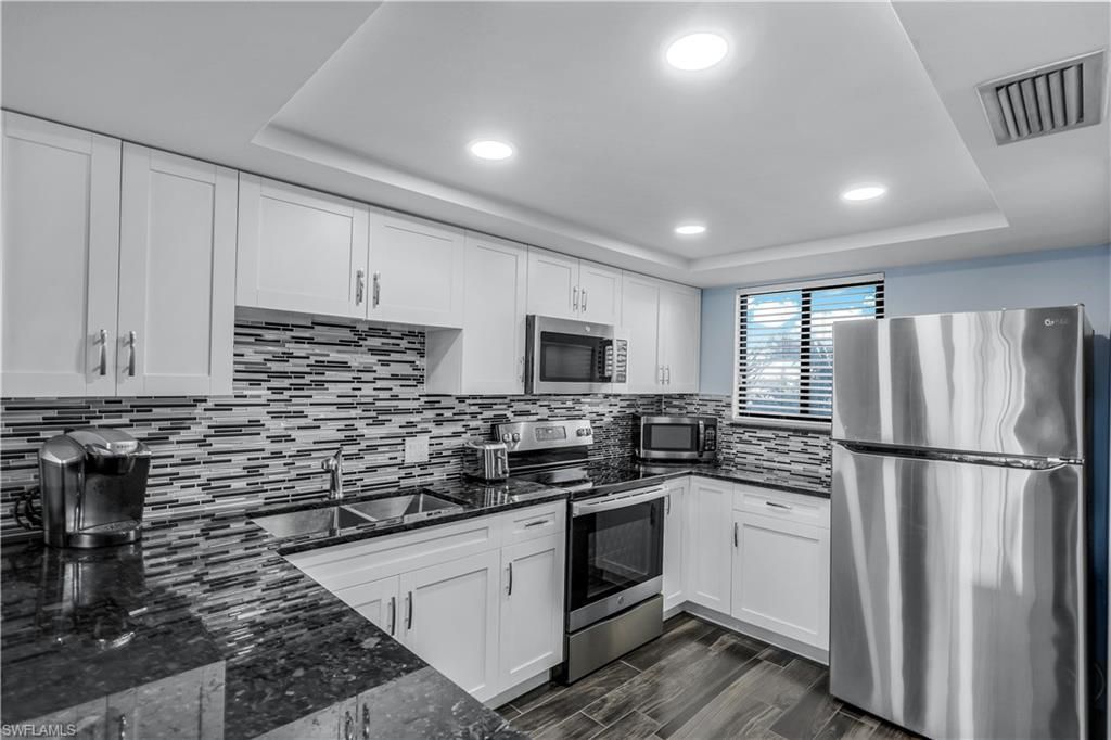 4260 SE 20th Pl, Unit 206, Cape Coral, FL 33904 Photo