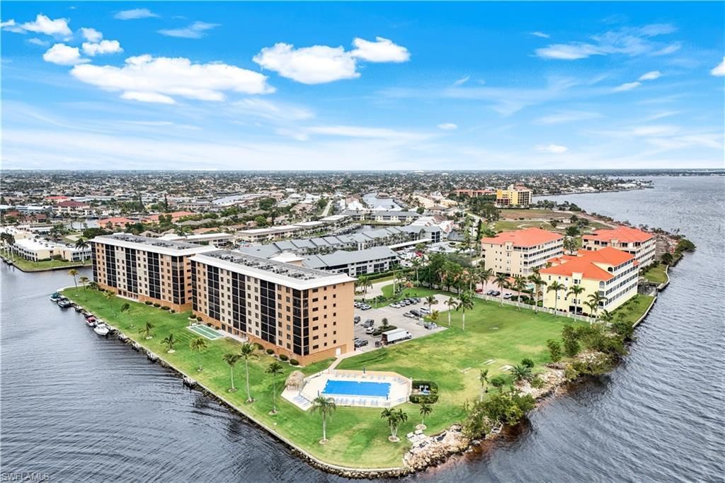 4260 SE 20th Pl, Unit 206, Cape Coral, FL 33904 Photo
