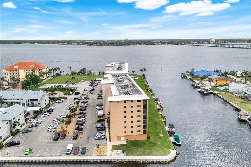 4260 SE 20th Pl, Unit 206, Cape Coral, FL 33904 Photo