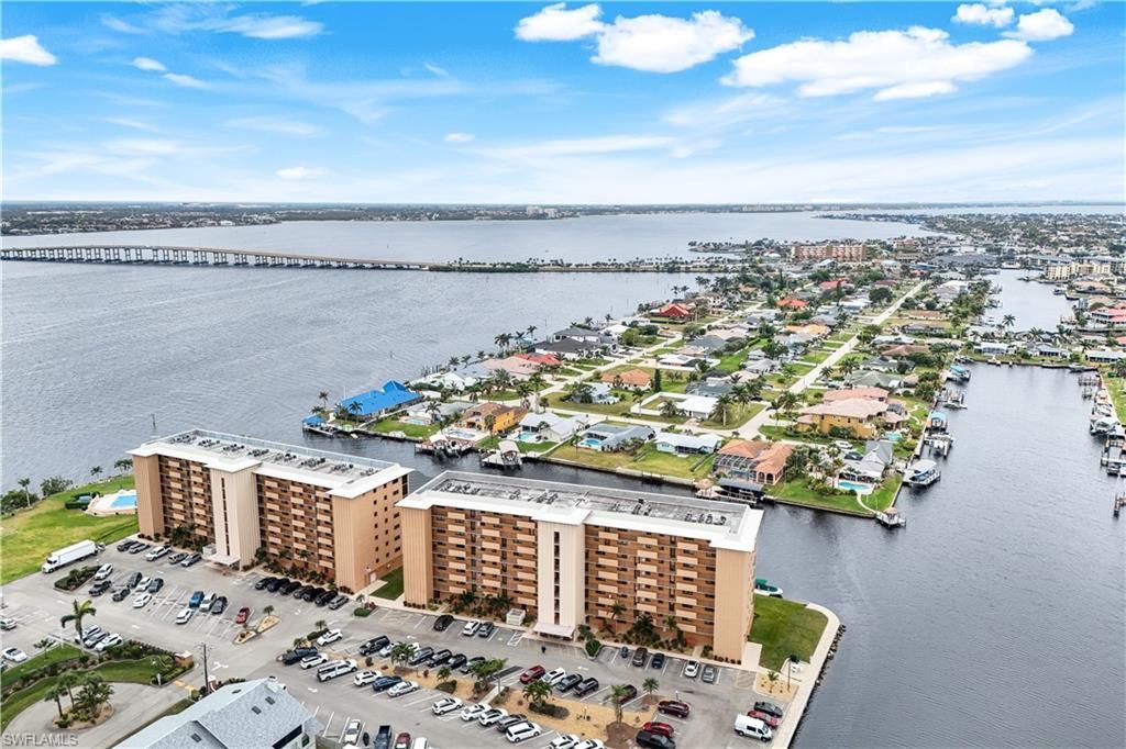 4260 SE 20th Pl, Unit 206, Cape Coral, FL 33904 Photo