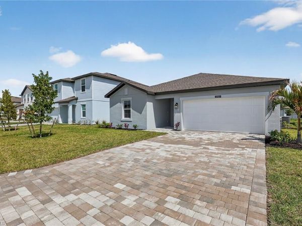 253 Moonlit Lake TRL, LEHIGH ACRES, FL 33936