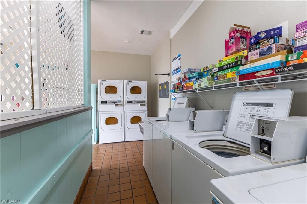 40 La Fonda Ln, North Fort Myers, FL 33903 Photo