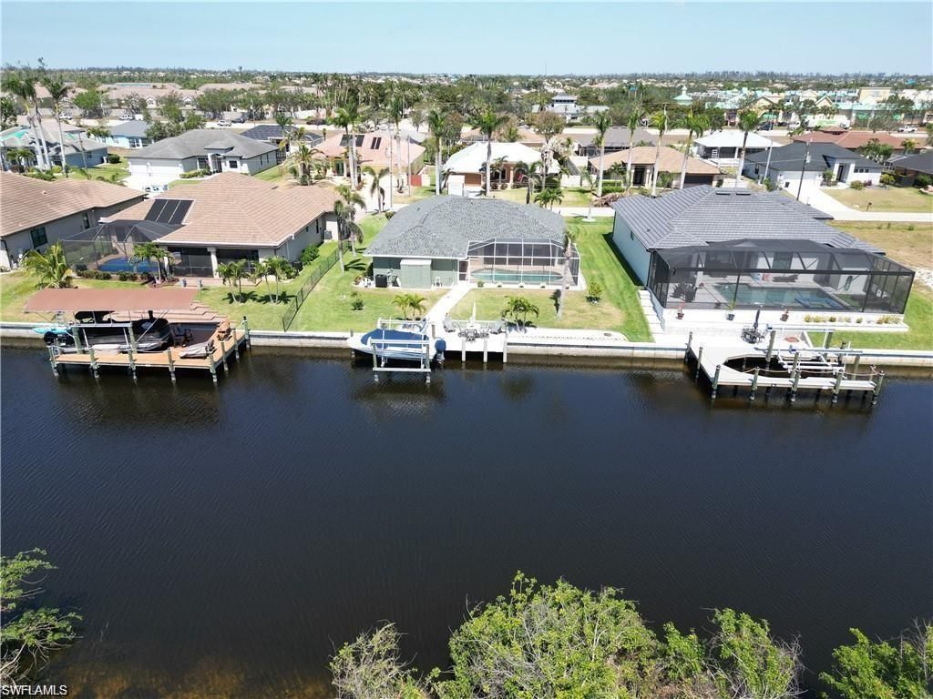 2527 SW 25th Ter, Cape Coral, FL 33914 Photo