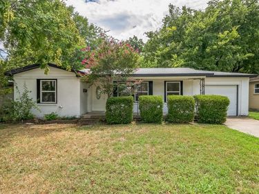 5605 Dennis Avenue, Fort Worth, TX 76114