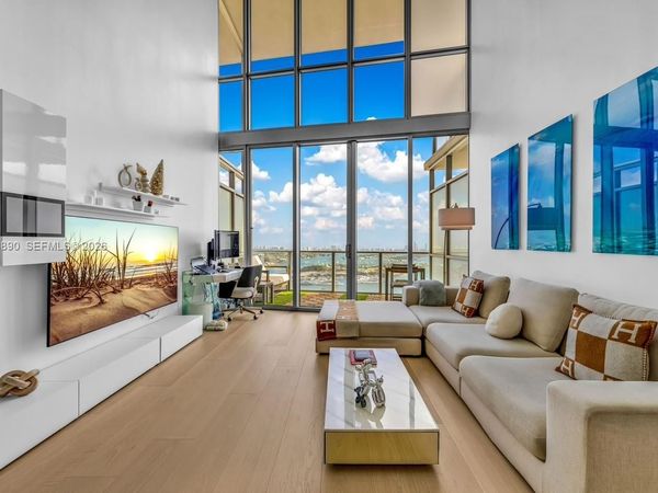 1100 Biscayne Blvd, Unit 4305, Miami, FL 33132