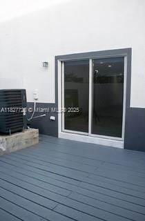 972 N 18th Ct, Hollywood, FL 33020 Photo