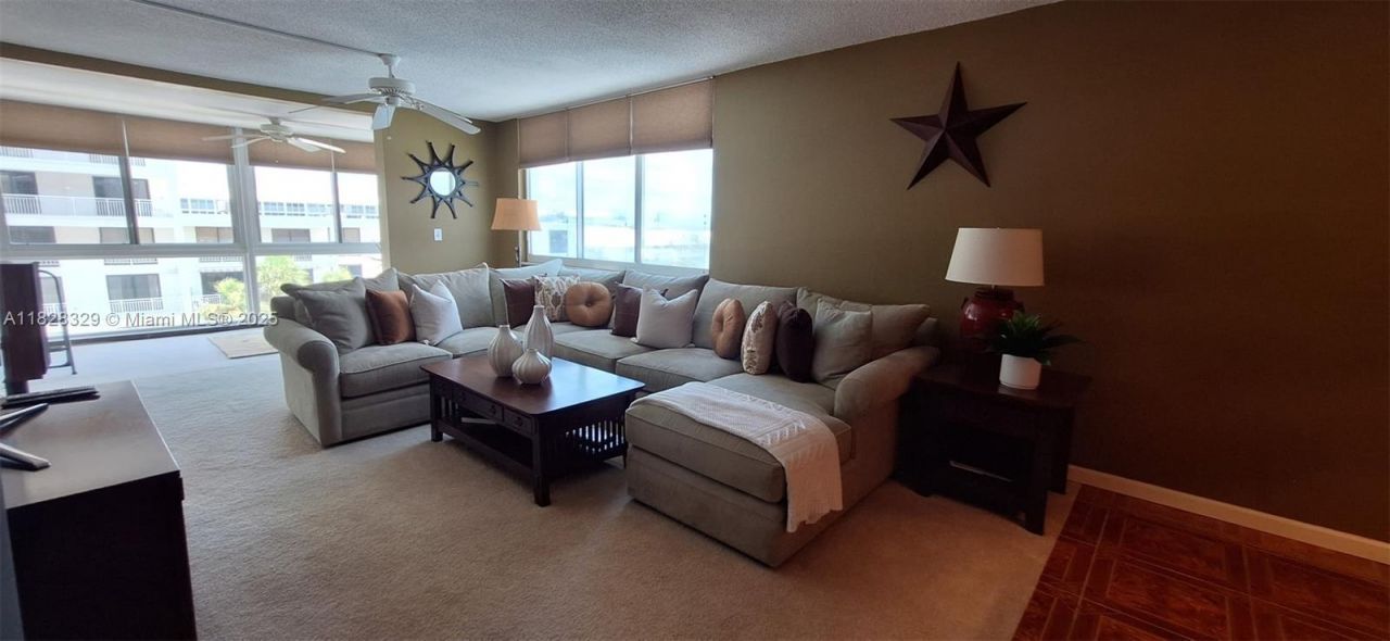 3100 NE 49th St, Unit 510, Fort Lauderdale, FL 33308 Photo