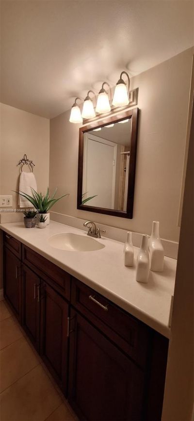 3100 NE 49th St, Unit 510, Fort Lauderdale, FL 33308 Photo