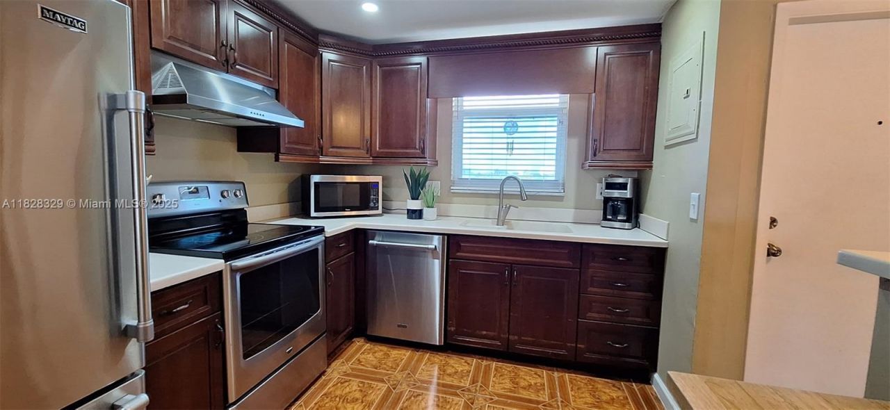 3100 NE 49th St, Unit 510, Fort Lauderdale, FL 33308 Photo