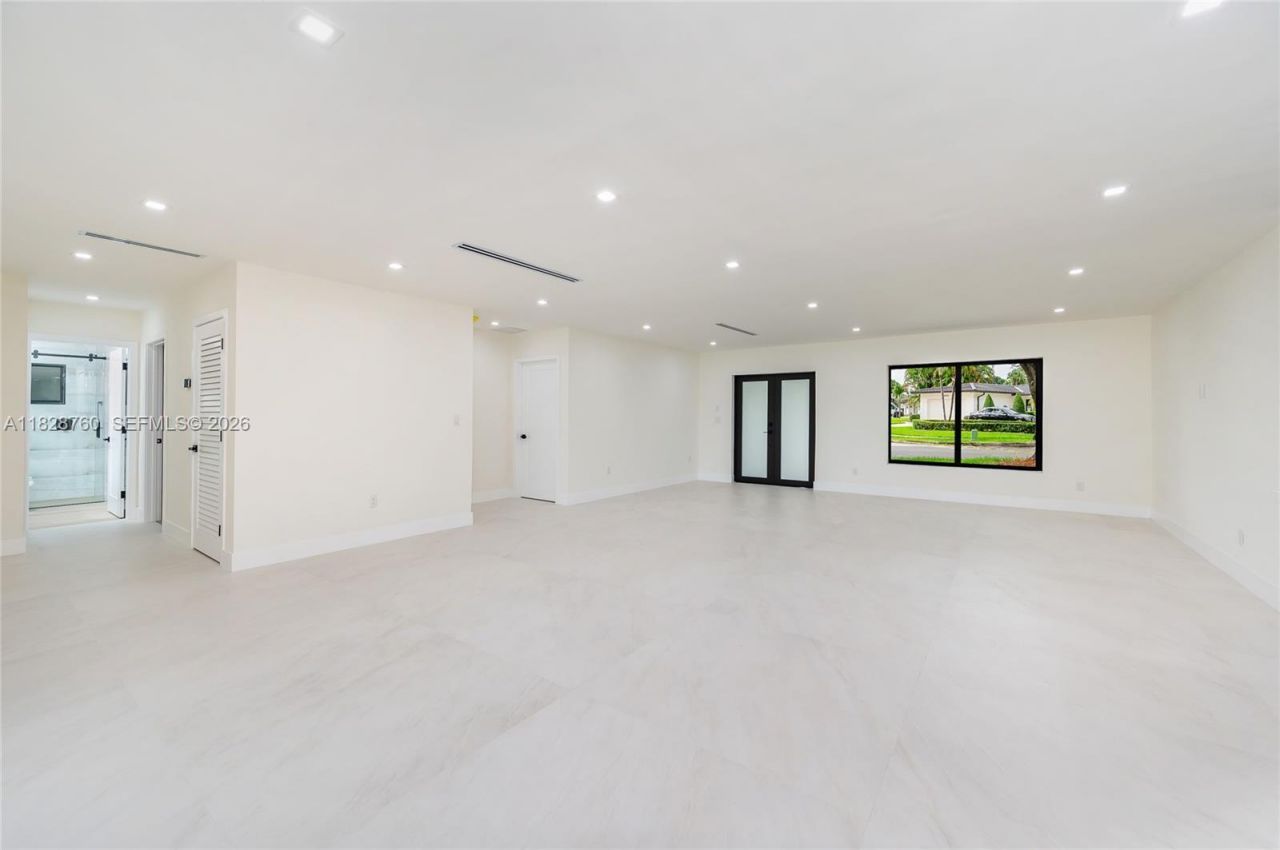 7101 E Troon Cir, Miami Lakes, FL 33014 Photo