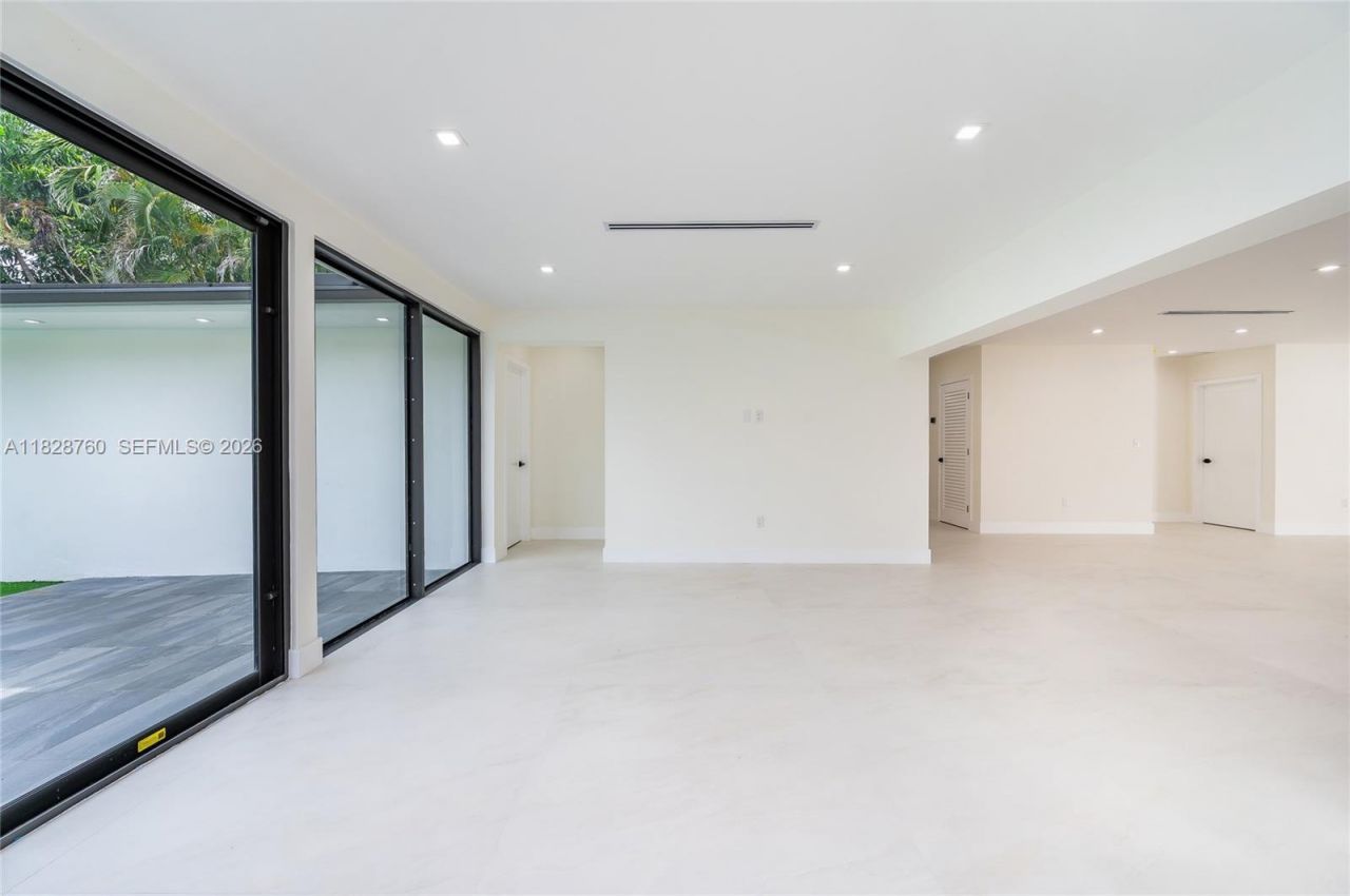 7101 E Troon Cir, Miami Lakes, FL 33014 Photo