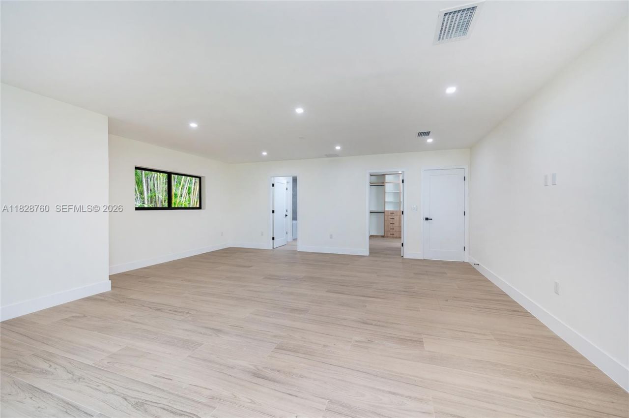 7101 E Troon Cir, Miami Lakes, FL 33014 Photo