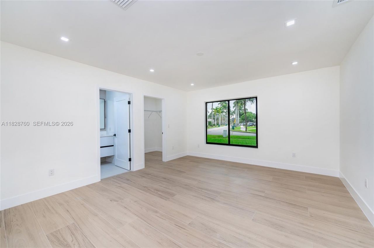 7101 E Troon Cir, Miami Lakes, FL 33014 Photo