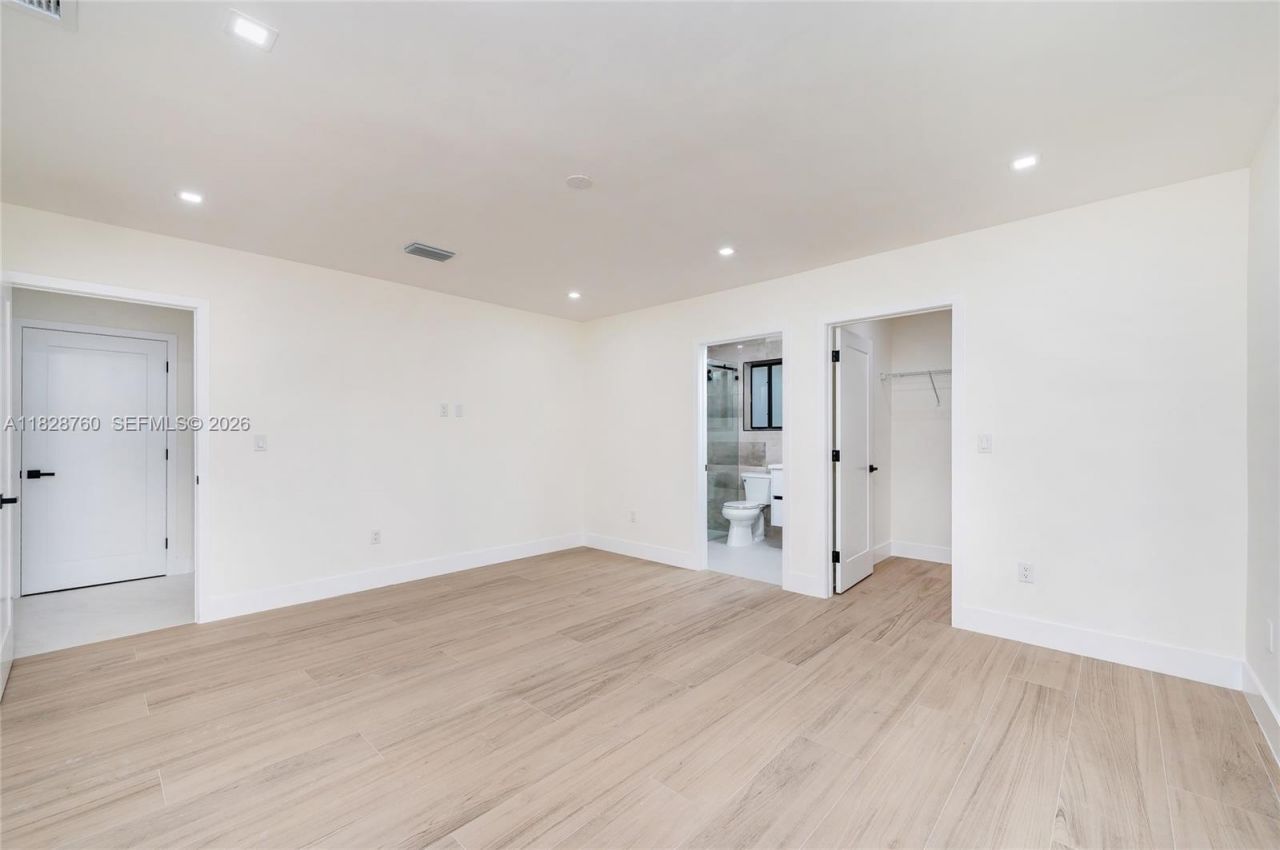 7101 E Troon Cir, Miami Lakes, FL 33014 Photo