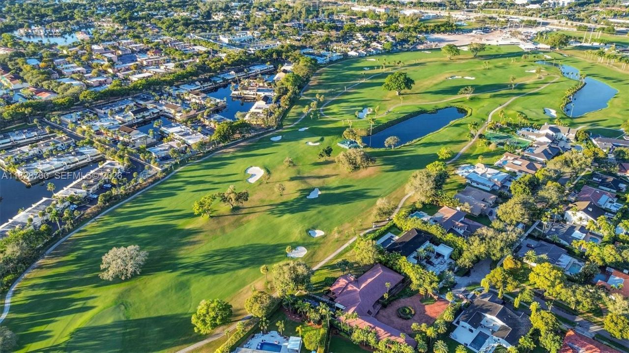 7101 E Troon Cir, Miami Lakes, FL 33014 Photo