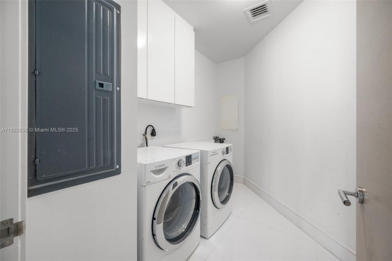 9703 Collins Ave, Unit PH-12, Bal Harbour, FL 33154 Photo