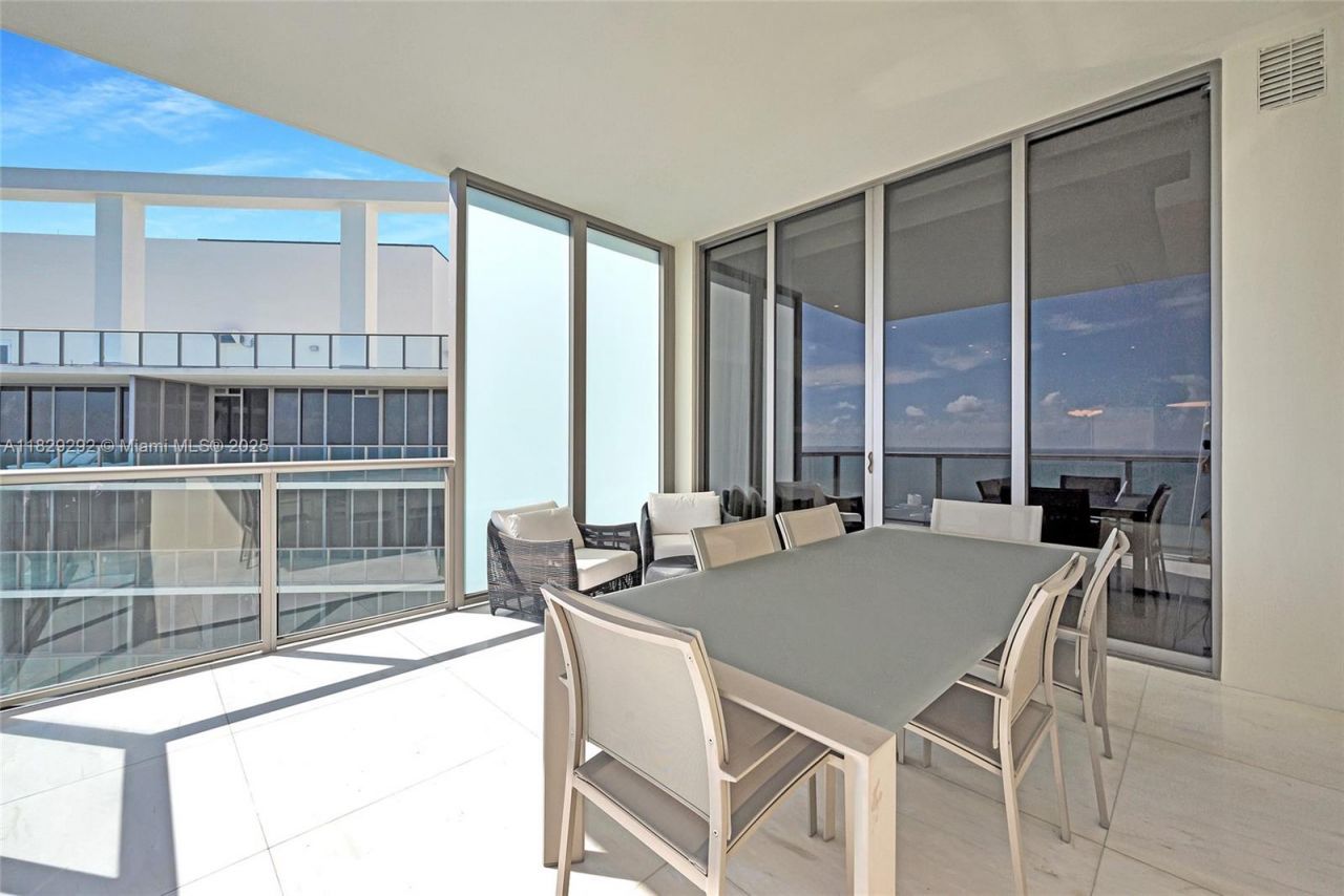 9703 Collins Ave, Unit PH-12, Bal Harbour, FL 33154 Photo
