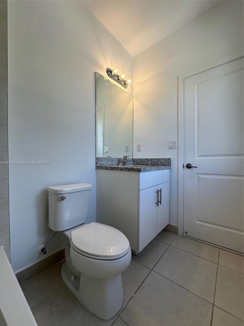 25338 SW 135th Ave, Unit 107, Homestead, FL 33032 Photo