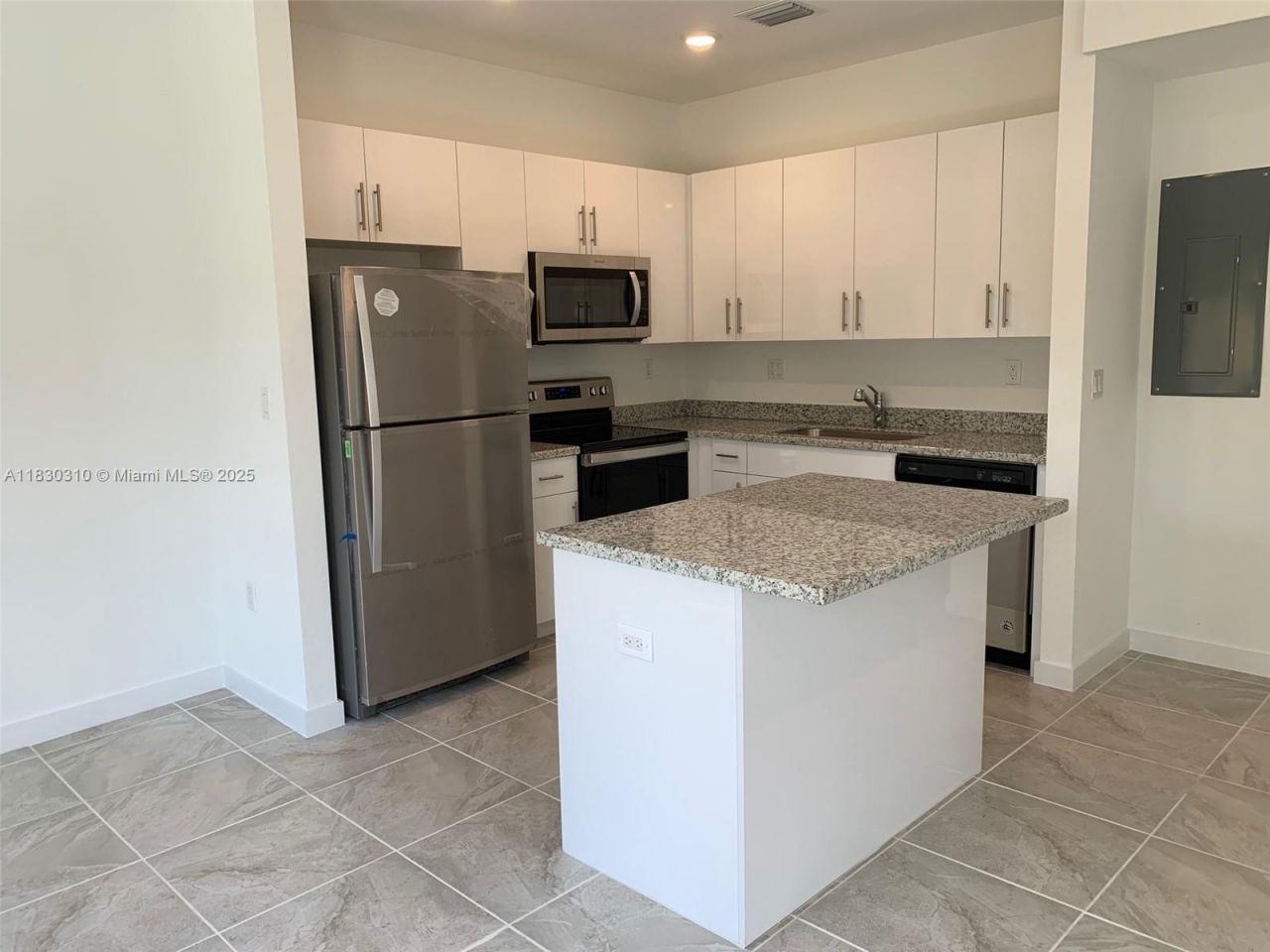 25338 SW 135th Ave, Unit 107, Homestead, FL 33032 Photo