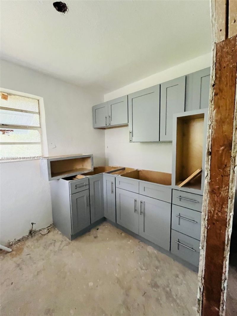 1344 W 10th St, Riviera Beach, FL 33404 Photo