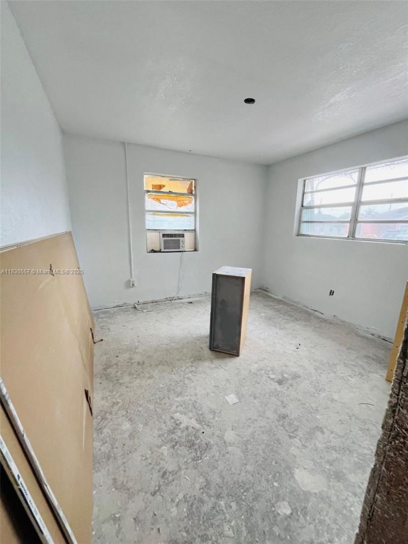 1344 W 10th St, Riviera Beach, FL 33404 Photo