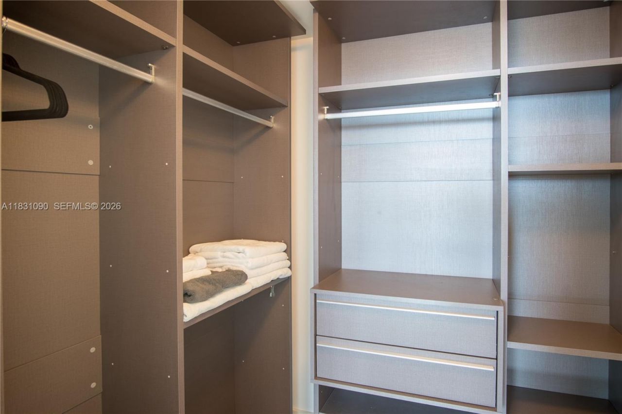 460 NE 28th St, Unit 805, Miami, FL 33137 Photo