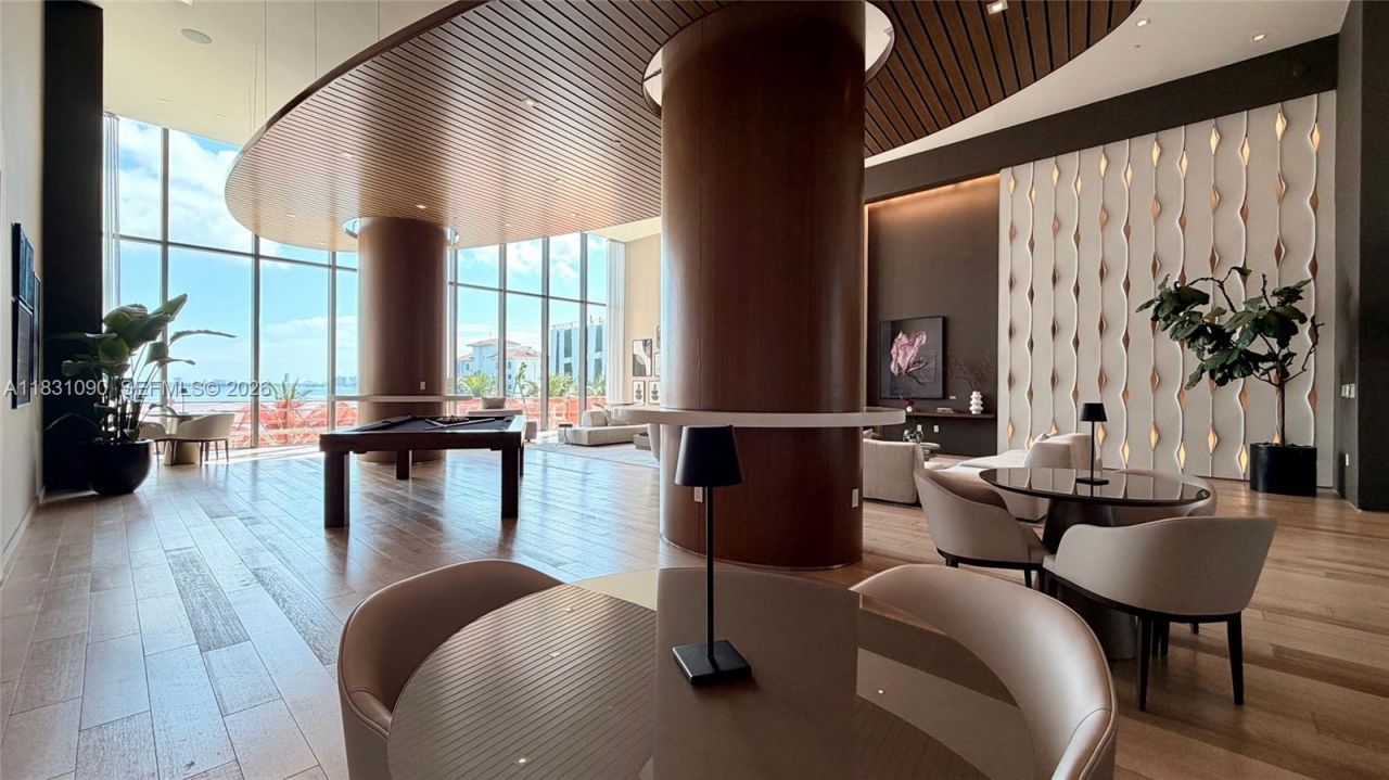 460 NE 28th St, Unit 805, Miami, FL 33137 Photo