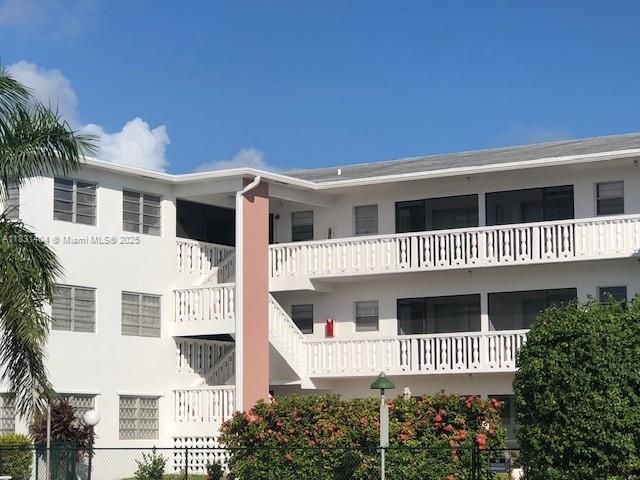 721 Atlantic Shores Blvd, Unit 306, Hallandale Beach, FL 33009 Photo