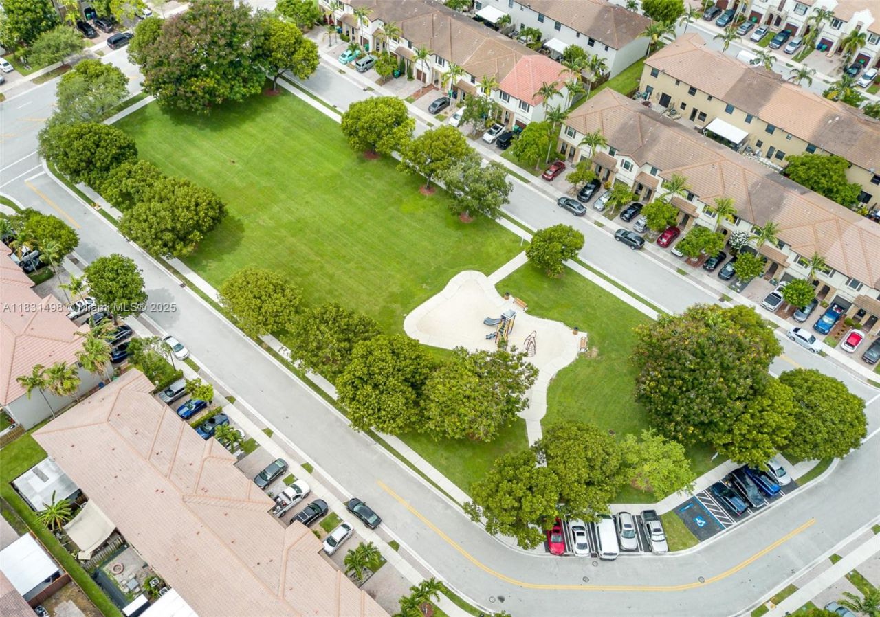 23480 SW 113th Ave, Unit 23480, Homestead, FL 33032 Photo