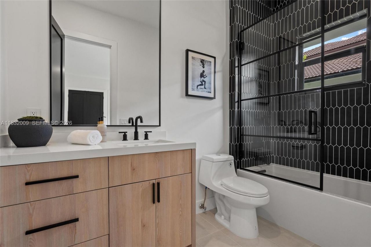 1761 Breakers West Blvd, West Palm Beach, FL 33411 Photo