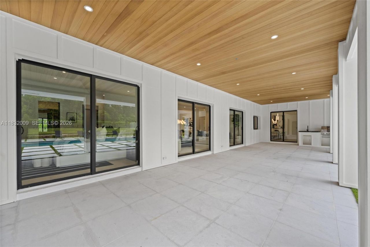 1761 Breakers West Blvd, West Palm Beach, FL 33411 Photo