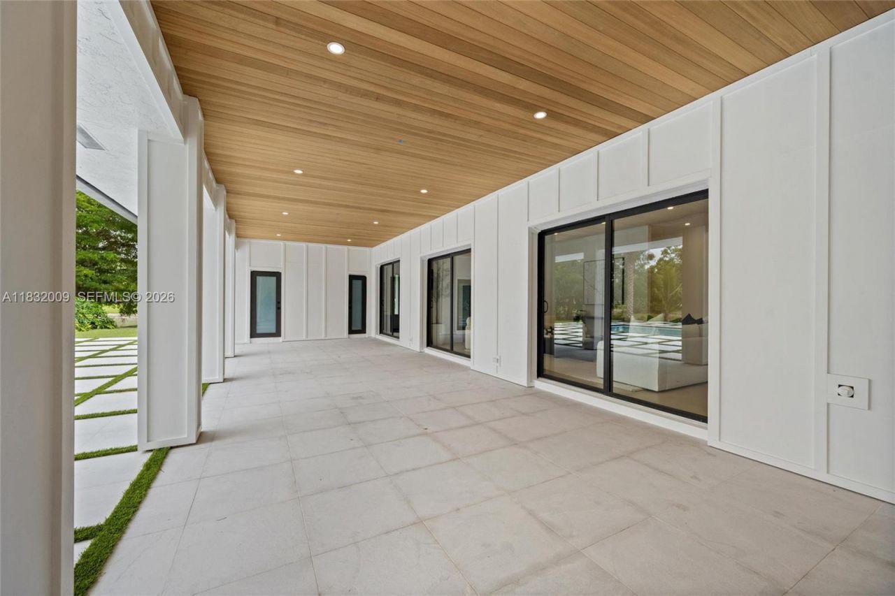 1761 Breakers West Blvd, West Palm Beach, FL 33411 Photo