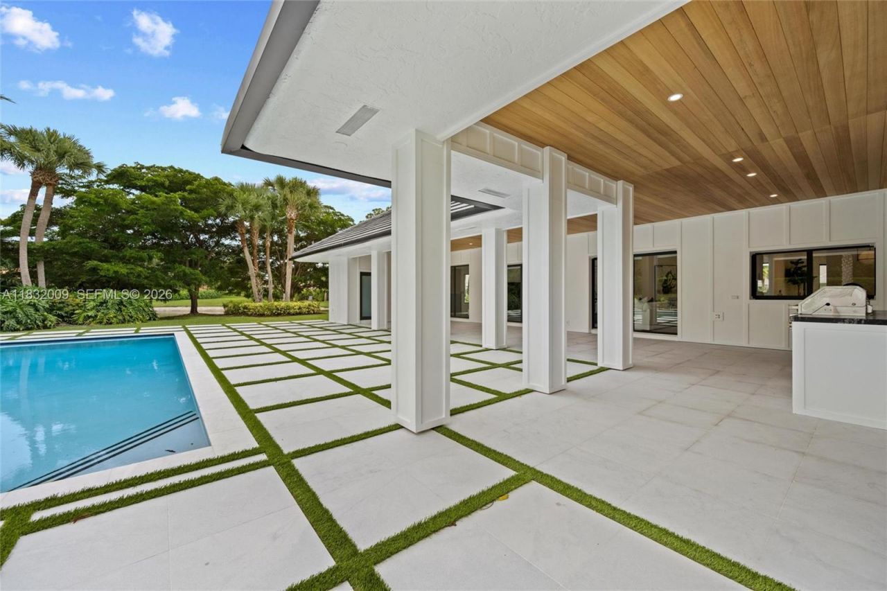 1761 Breakers West Blvd, West Palm Beach, FL 33411 Photo