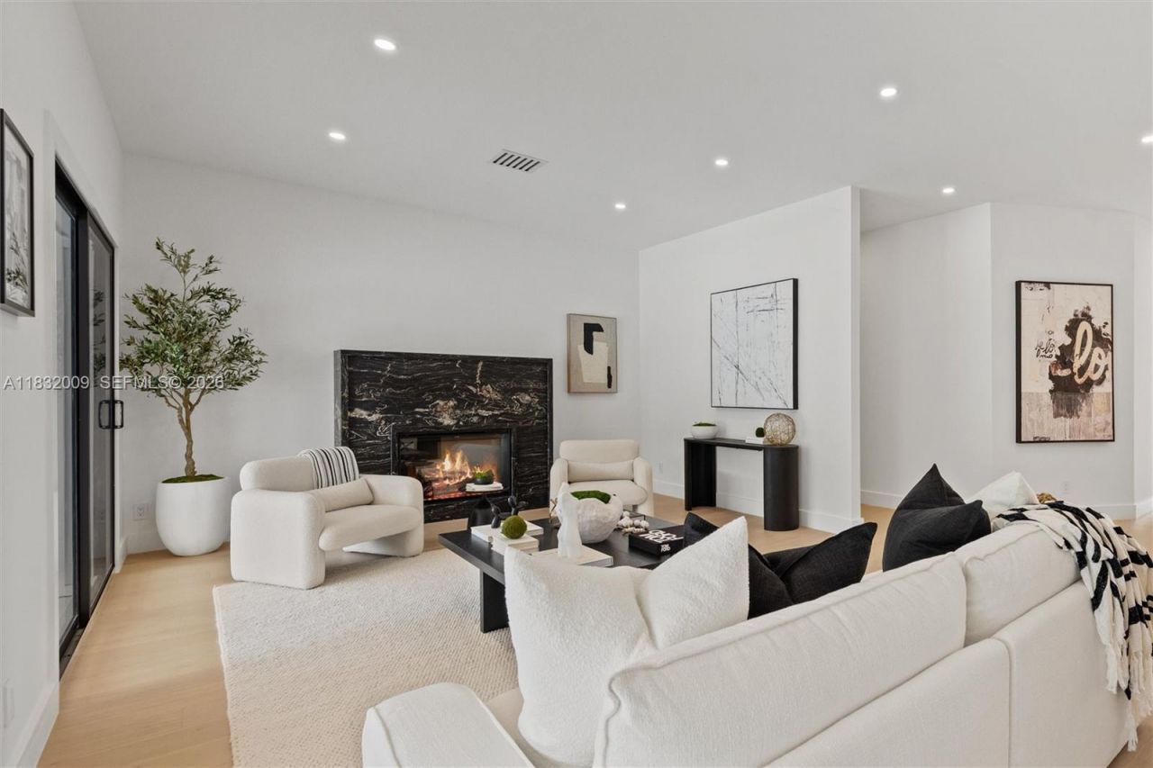 1761 Breakers West Blvd, West Palm Beach, FL 33411 Photo